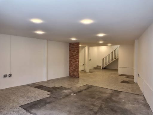 Local en arriendo en Perpetuo Socorro, Medellín, 157 m² · foto 2 de 11