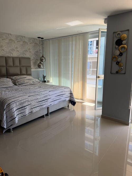 Casa de 3 alcobas en venta en Picaleña Y Mirolindo, Ibagué, 220 m² · foto 4 de 11