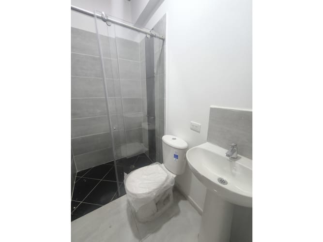 Edificio en venta en El Gran Limonar Cataya, Cali, 1100 m² · foto 6 de 24
