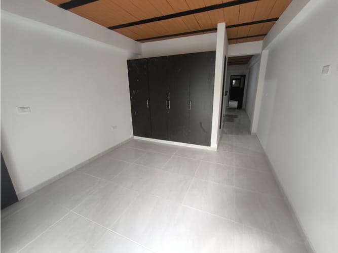 Edificio en venta en El Gran Limonar Cataya, Cali, 1100 m² · foto 13 de 24