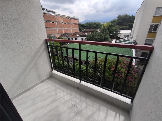Edificio en venta en El Gran Limonar Cataya, Cali, 1100 m² · foto 21 de 24