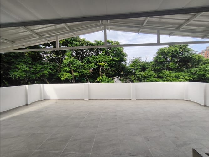 Edificio en venta en El Gran Limonar Cataya, Cali, 1100 m² · foto 24 de 24