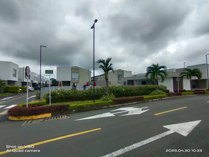 Casa de 3 alcobas en venta en Ciudad Country, Jamundí, 125 m² · foto 3 de 22