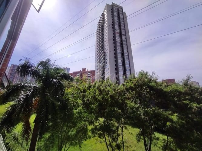 Oficina en arriendo en Colombia, Medellín, 64 m² · foto 3 de 12