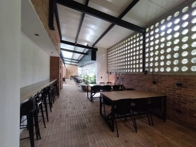 Oficina en arriendo en Colombia, Medellín, 64 m² · foto 8 de 12