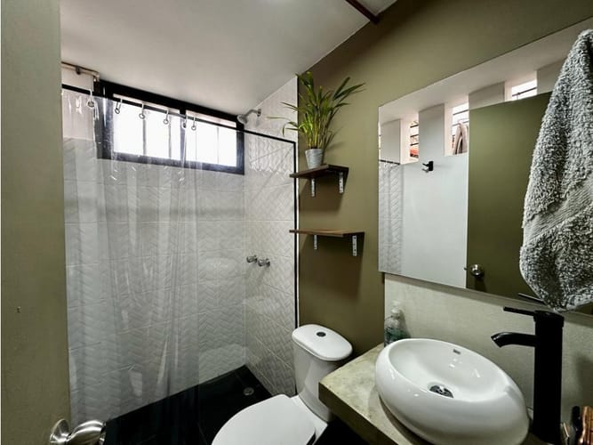 Apartaestudio en venta en La Aguacatala, Medellín, 245 m² · foto 20 de 24
