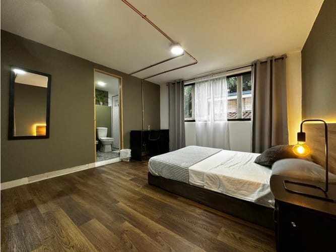 Apartaestudio en venta en La Aguacatala, Medellín, 245 m² · foto 23 de 24