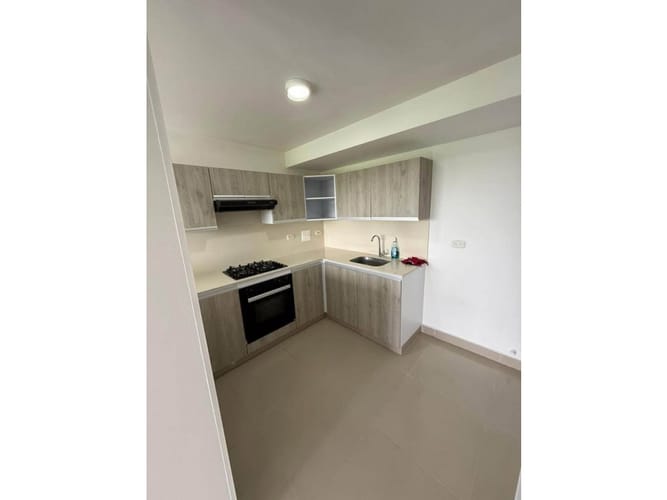 Apartamento de 3 alcobas en venta en Alfaguara, Jamundí, 120 m² · foto 4 de 14