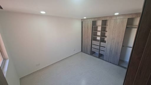 Apartamento de 3 alcobas en arriendo en La Prosperidad, Madrid, 52 m² · foto 11 de 14