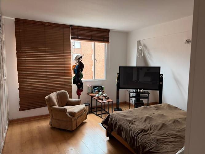 Apartamento de 3 alcobas en arriendo en Chico Norte, Bogotá, 165 m² · foto 4 de 20