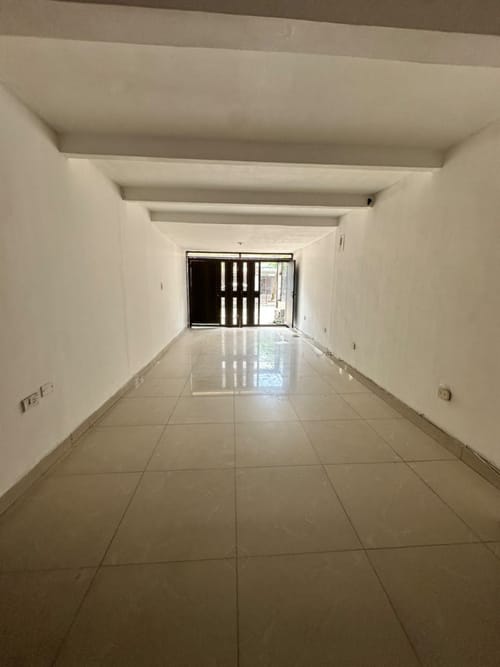 Casa de 7 alcobas en venta en Metropolitano Del Norte, Cali, 336 m² · foto 7 de 15