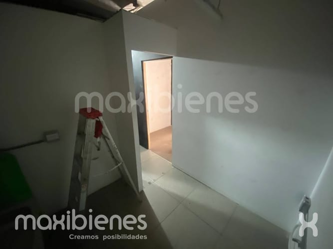Local en arriendo en San Isidro, Medellín, 50 m² · foto 6 de 12
