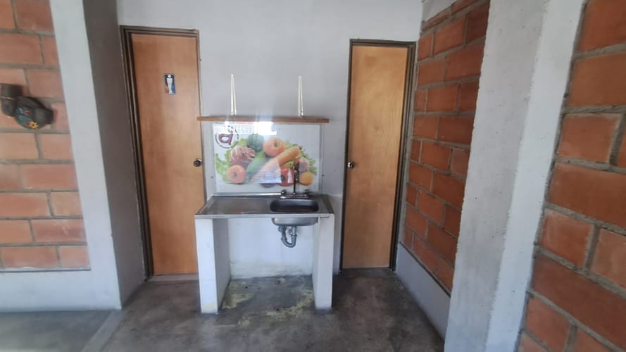 Bodega en arriendo en Viviendas Del Sur, Medellín, 105 m² · foto 4 de 10