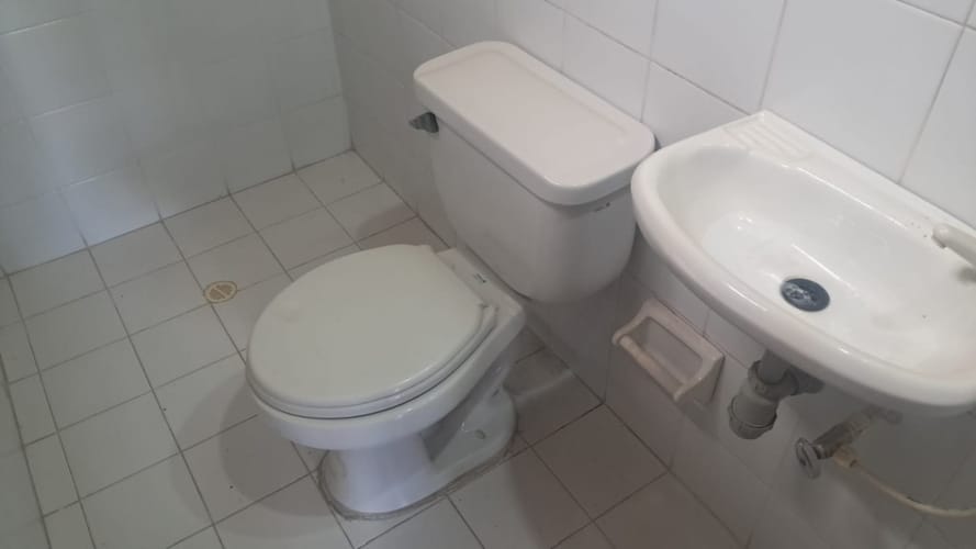 Bodega en arriendo en Viviendas Del Sur, Medellín, 105 m² · foto 5 de 10