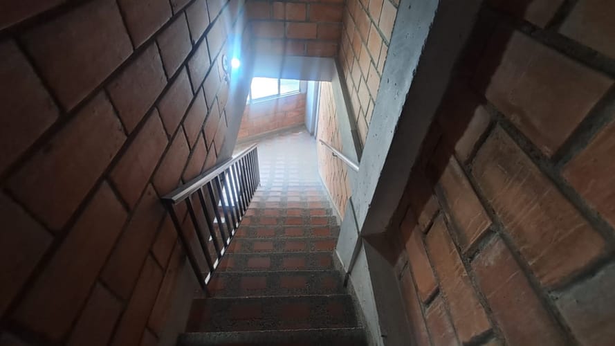 Bodega en arriendo en Viviendas Del Sur, Medellín, 105 m² · foto 9 de 10