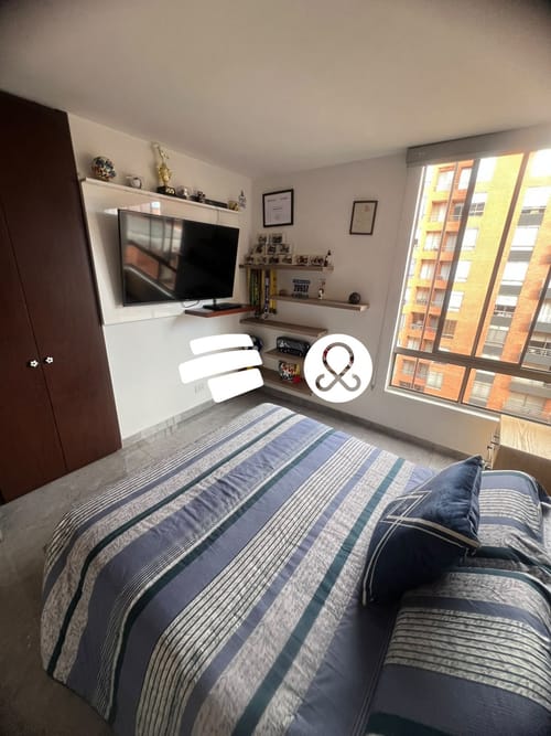 Apartamento de 3 alcobas en venta en Fontibon, Bogotá, 91 m² · foto 3 de 19