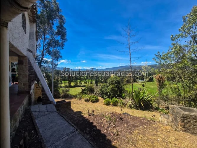 Casa de 4 alcobas en arriendo en Gratamira, Sopó, 246 m² · foto 2 de 19