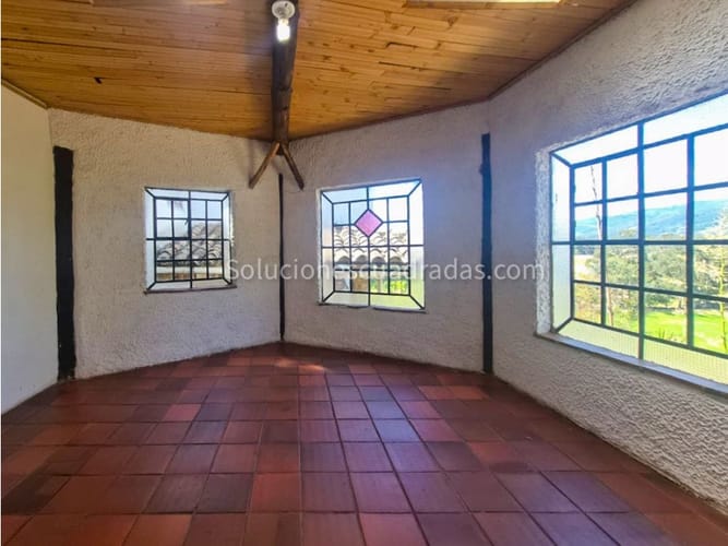 Casa de 4 alcobas en arriendo en Gratamira, Sopó, 246 m² · foto 11 de 19