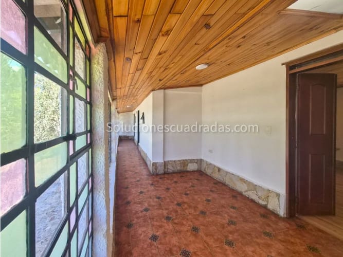 Casa de 4 alcobas en arriendo en Gratamira, Sopó, 246 m² · foto 12 de 19