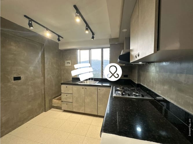 Apartamento de 3 alcobas en venta en El Poblado, Medellín, 64 m² · foto 3 de 13