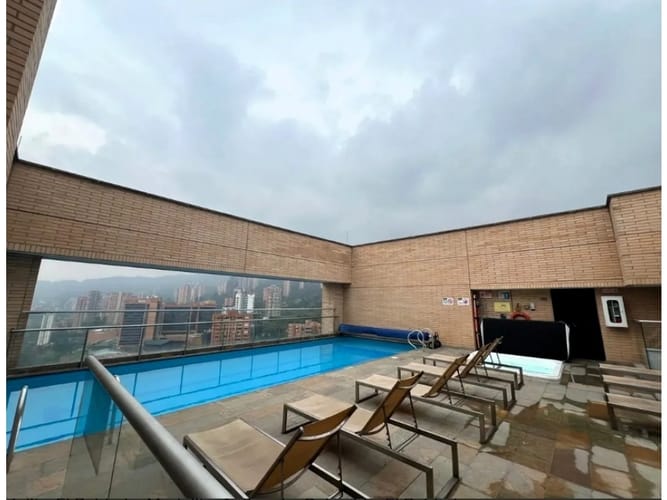Apartaestudio en venta en Loma De Los Gonzalez, Medellín, 55 m² · foto 16 de 24