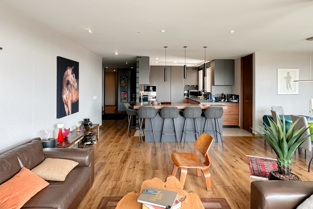 Apartamento en venta en Bella Suiza, Bogotá · foto 3 de 24