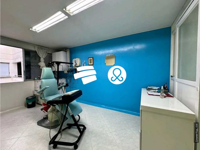 Oficina en venta en La Candelaria, Medellín, 28 m² · foto 3 de 6