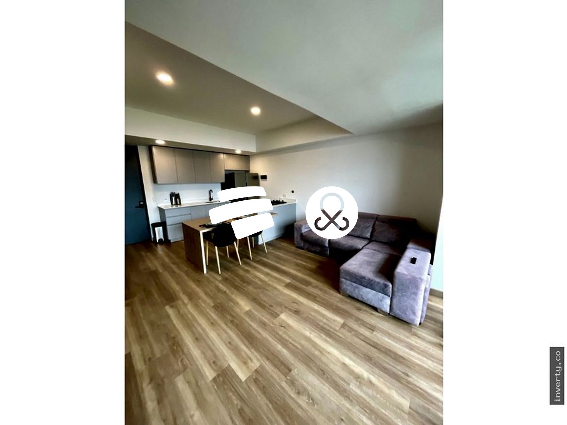 Apartamento en venta en Zona Centro, Envigado · foto 2 de 13