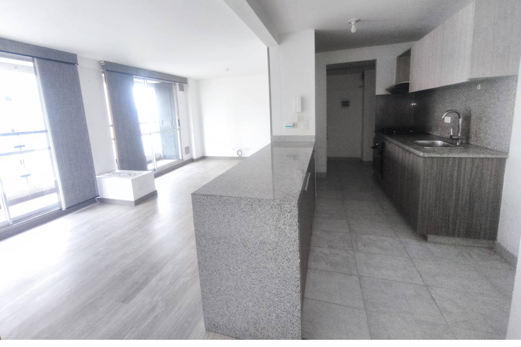 Apartamento en venta en Américas Central, Bogotá · foto 3 de 17