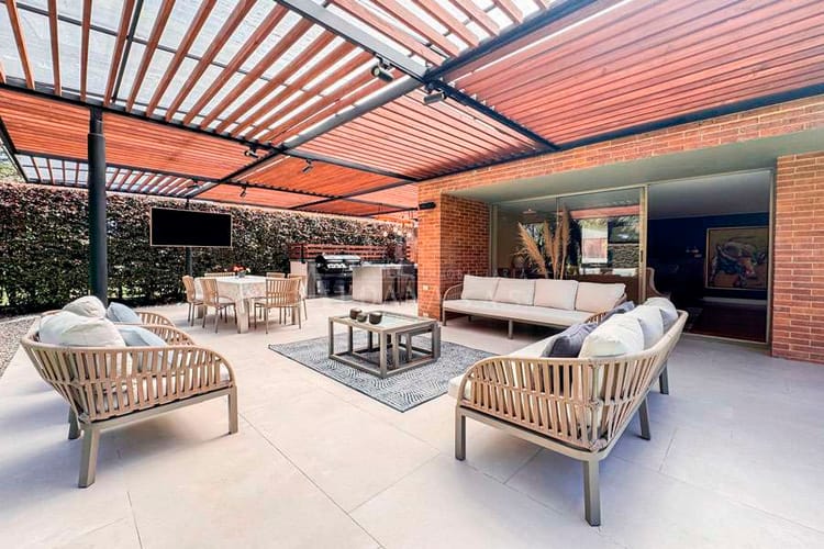 Casa en venta en Casa Blanca, Bogotá · foto 2 de 17