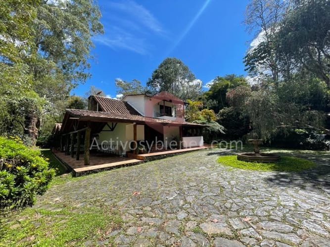 Casa de 8 alcobas en arriendo en Don Diego, Rionegro · foto 18 de 22