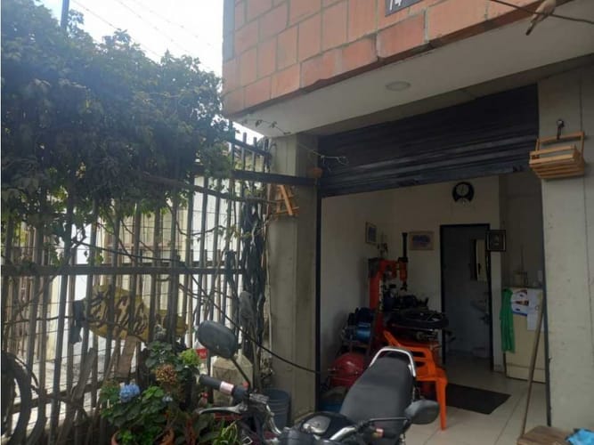 Casa de 2 alcobas en venta en Andres Sanin, Cali, 45 m² · foto 2 de 10