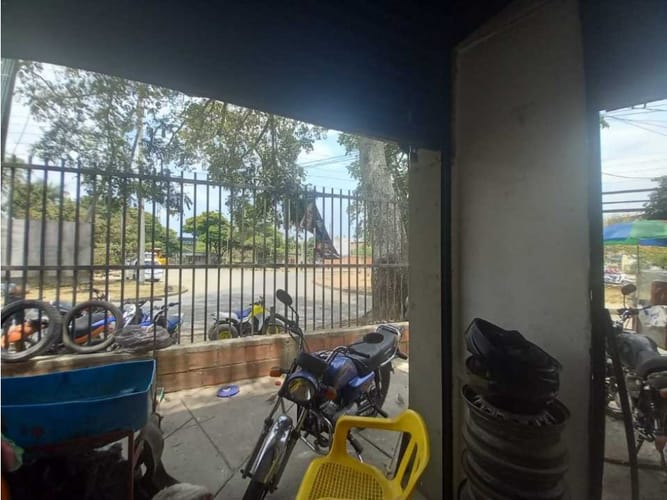 Casa de 2 alcobas en venta en Andres Sanin, Cali, 45 m² · foto 9 de 10