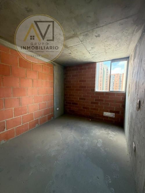 Apartamento de 3 alcobas en venta en La Prosperidad, Madrid, 62 m² · foto 3 de 9