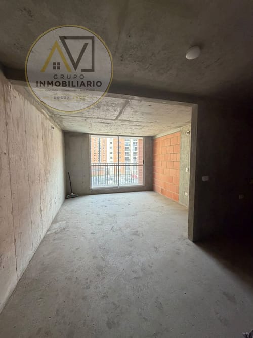 Apartamento de 3 alcobas en venta en La Prosperidad, Madrid, 62 m² · foto 2 de 9