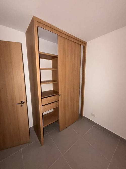 Apartamento de 3 alcobas en venta en El Porvenir, Rionegro, 48 m² · foto 4 de 16