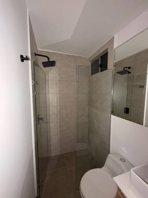 Apartamento de 3 alcobas en venta en El Porvenir, Rionegro, 48 m² · foto 9 de 16