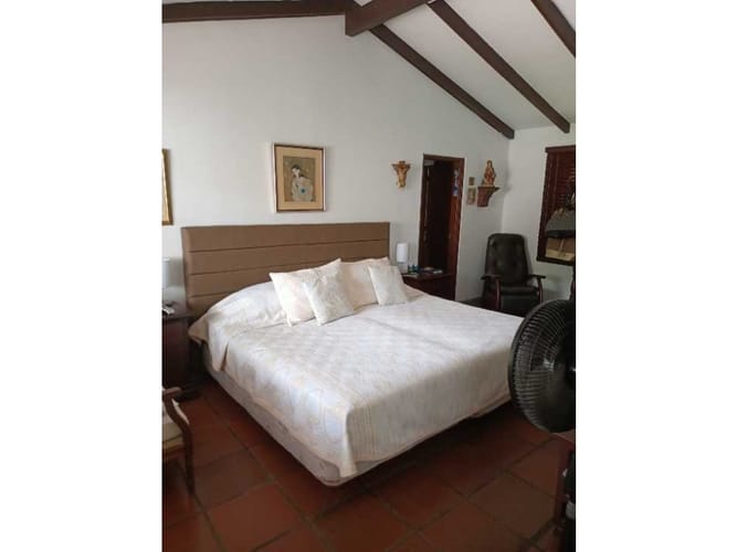 Casa de 4 alcobas en venta en Ciudad Jardin, Cali, 500 m² · foto 21 de 24
