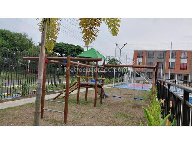 Casa de 3 alcobas en venta en Alfaguara, Jamundí, 82 m² · foto 2 de 7