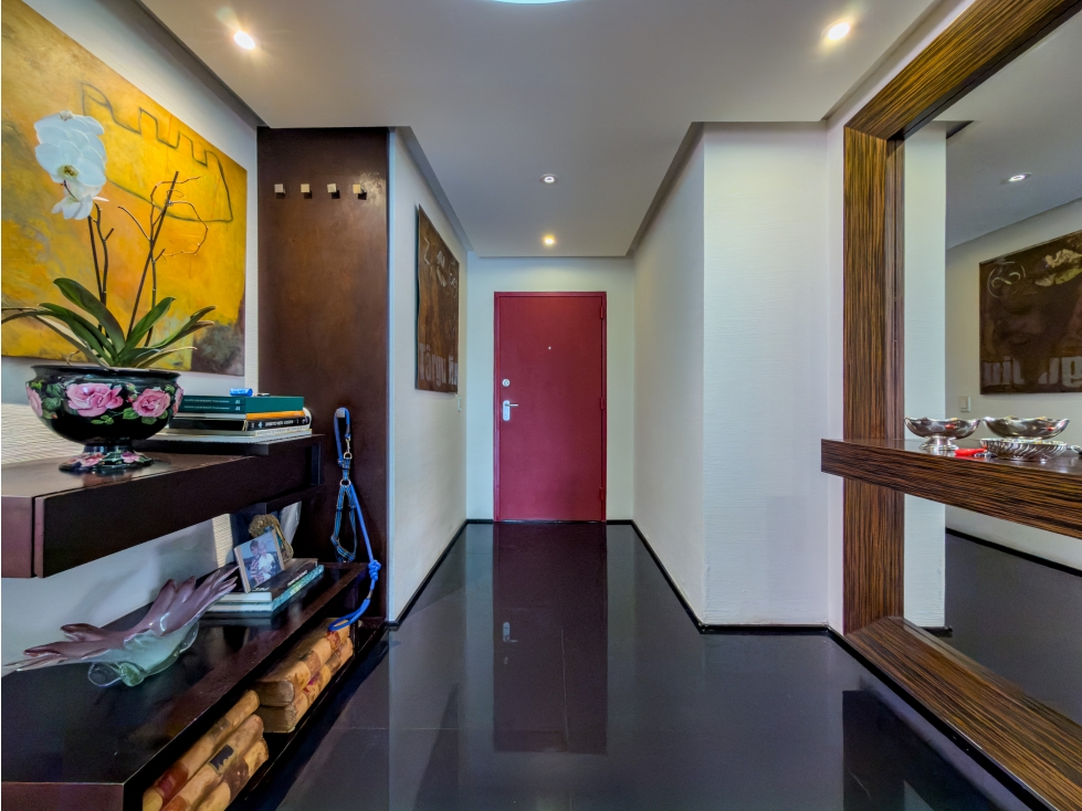 Apartamento en venta en Los Rosales, Bogotá · foto 2 de 24