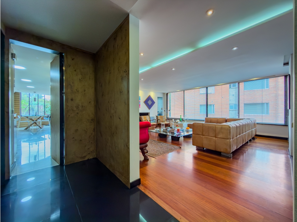 Apartamento en venta en Los Rosales, Bogotá · foto 4 de 24