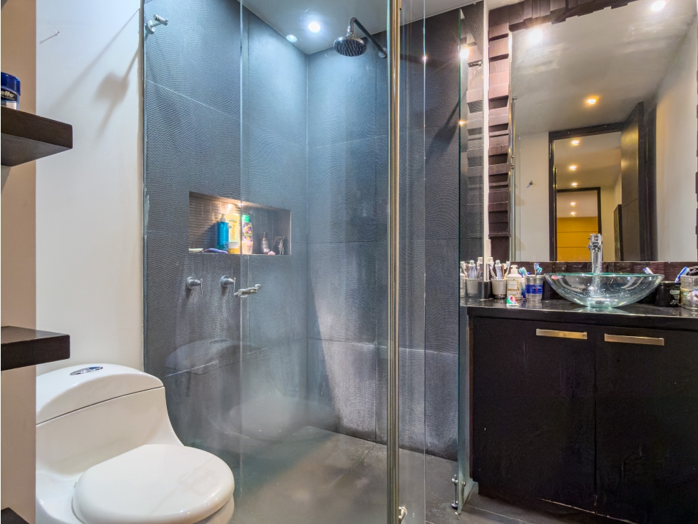 Apartamento en venta en Los Rosales, Bogotá · foto 18 de 24