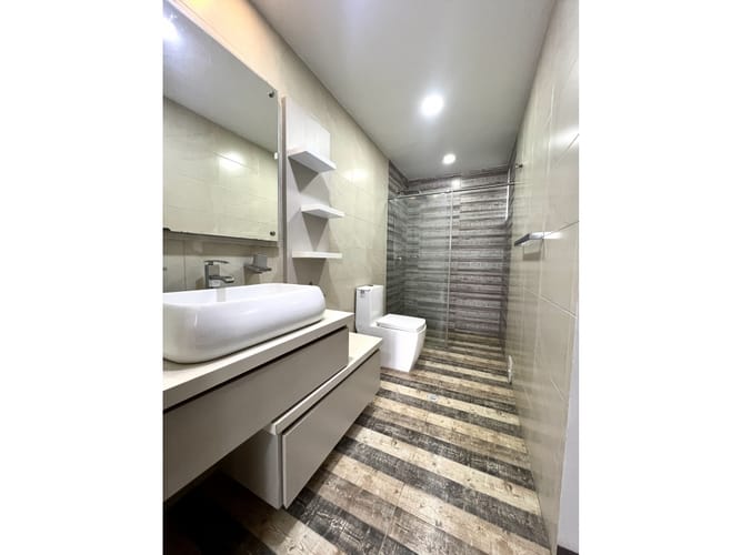 Casa de 5 alcobas en venta en La Flora, Cali, 380 m² · foto 13 de 24