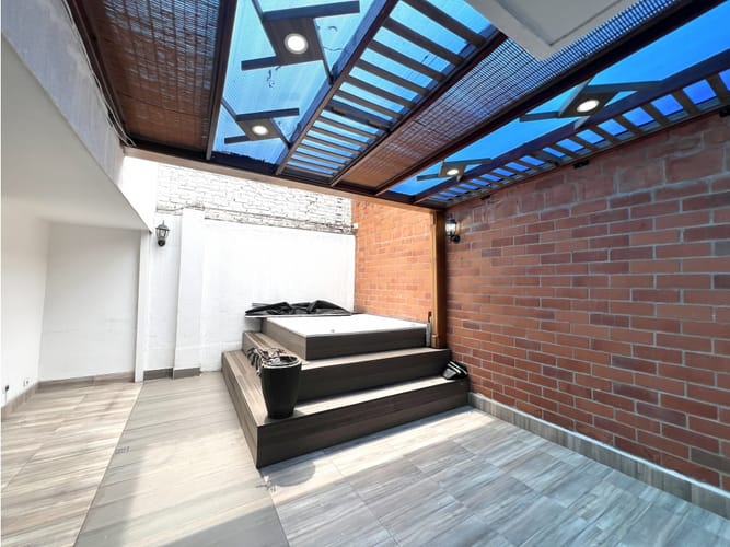 Casa de 5 alcobas en venta en La Flora, Cali, 380 m² · foto 16 de 24