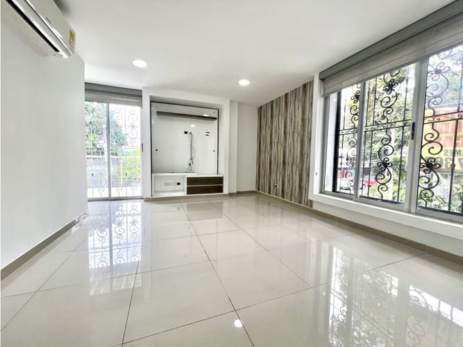 Casa de 5 alcobas en venta en La Flora, Cali, 380 m² · foto 18 de 24