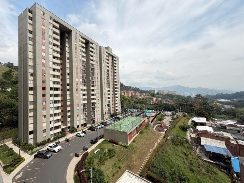 Apartamento en venta en La Inmaculada, La Estrella · foto 5 de 11