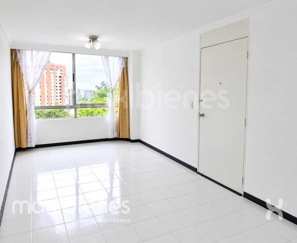 Apartamento de 3 alcobas en arriendo en Vía Las Palmas, Medellín, 70 m² · foto 3 de 9