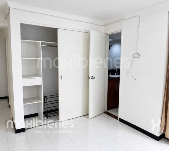 Apartamento de 3 alcobas en arriendo en Vía Las Palmas, Medellín, 70 m² · foto 6 de 9