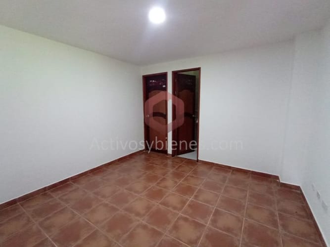 Casa de 9 alcobas en arriendo en Los Colegios, Rionegro · foto 10 de 22