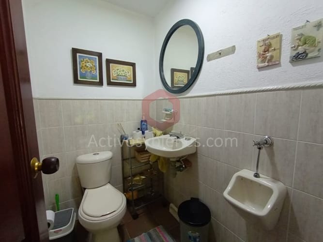 Casa de 9 alcobas en arriendo en Los Colegios, Rionegro · foto 20 de 22